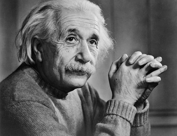 Einstein: Thiên tài đứng trên vai người khổng lồ