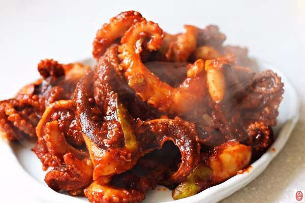 7 món cay Hàn Quốc khiến giới trẻ mê mẩn ảnh 6 Mô tả ảnh.