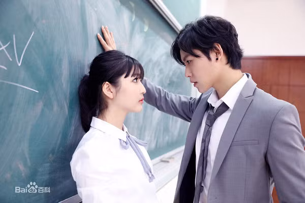 Phát hờn với bộ ảnh kỷ yếu toàn trai đẹp của &amp;quot;lớp người ta&amp;quot; - Ảnh 6.