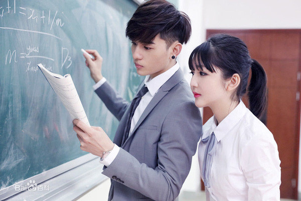 Phát hờn với bộ ảnh kỷ yếu toàn trai đẹp của "lớp người ta" - Ảnh 5. Phát hờn với bộ ảnh kỷ yếu toàn trai đẹp của "lớp người ta" - Ảnh 5.