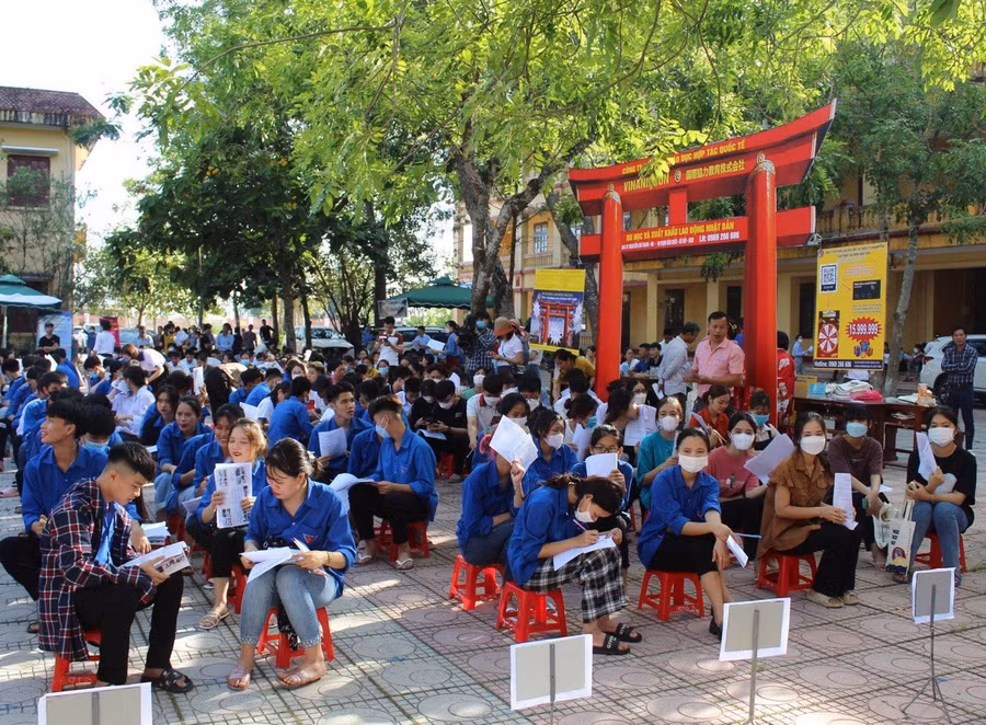 Hướng nghiệp cho học sinh phù hợp với nhu cầu thị trường lao động