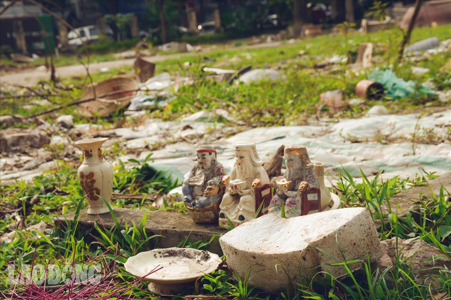 Một trong những công viên đẹp nhất Thủ đô: Ngổn ngang nát tươm như bãi rác ảnh 17 Rất mong cơ quan phụ trách nhanh chóng giải quyết, tránh tình trạng bừa bộn, gây mất mỹ quan đô thị.