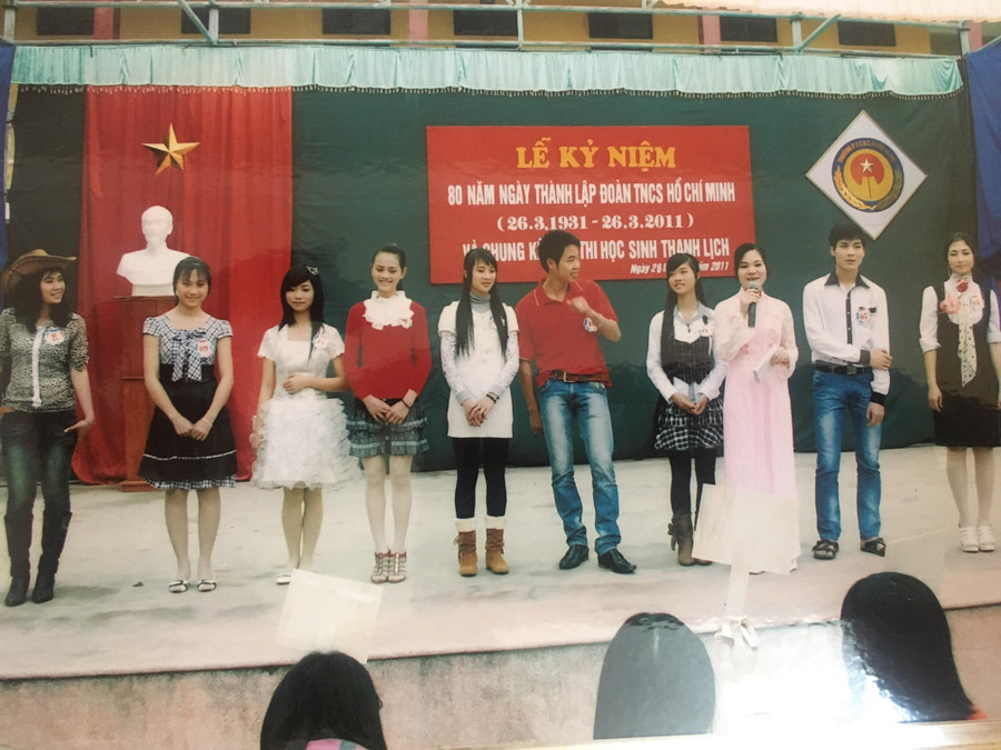 Một tiết mục văn nghệ của học sinh Một tiết mục văn nghệ của học sinh