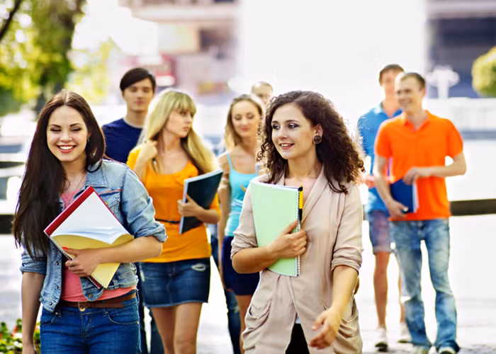 Vượt qua Anh, Tây Ban Nha trở thành điểm đến du học số 1 tại châu Âu