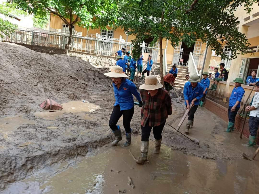 Khai giảng năm học 2023 - 2024 ảnh 38 Khai giảng năm học 2023 - 2024 ảnh 38