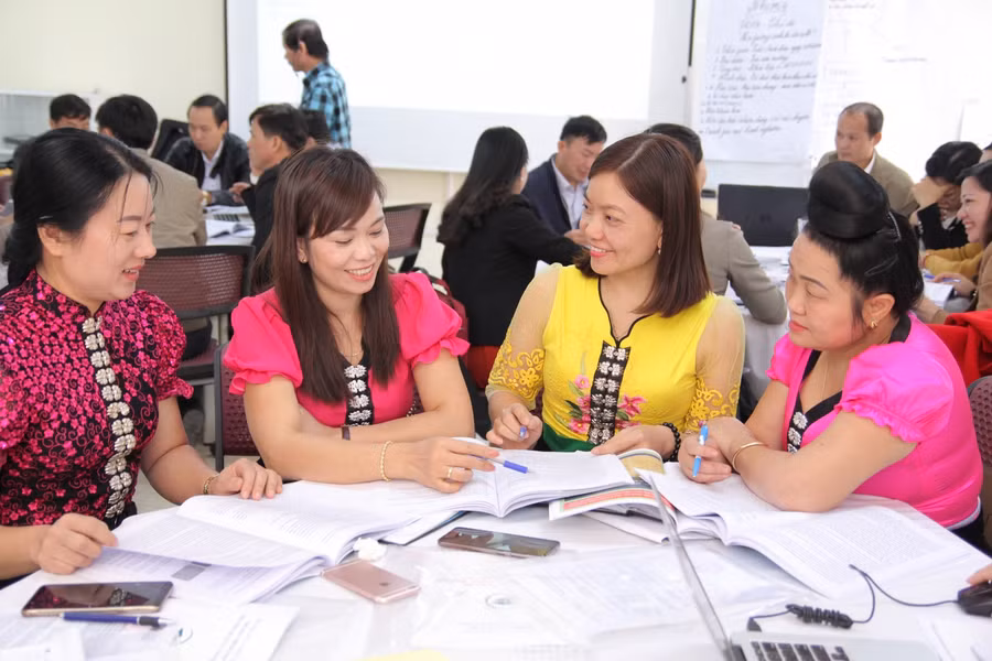 Tự bồi dưỡng – nhu cầu tự thân của giáo viên. (Ảnh ETEP)