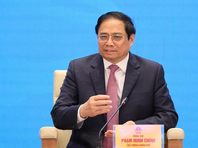 Thủ tướng cho biết qua cuộc đối thoại, bản thân ông học hỏi được nhiều điều từ phát biểu của các đại biểu; có thêm nhiều thông tin cho quá trình chỉ đạo, điều hành; đồng thời có cơ hội để chia sẻ một số nội dung - Ảnh: VGP/Nhật Bắc.