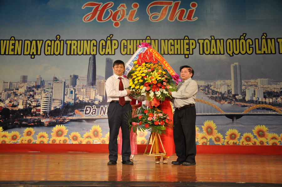 Khai mạc Hội thi giáo viên dạy giỏi trung cấp chuyên nghiệp toàn quốc 