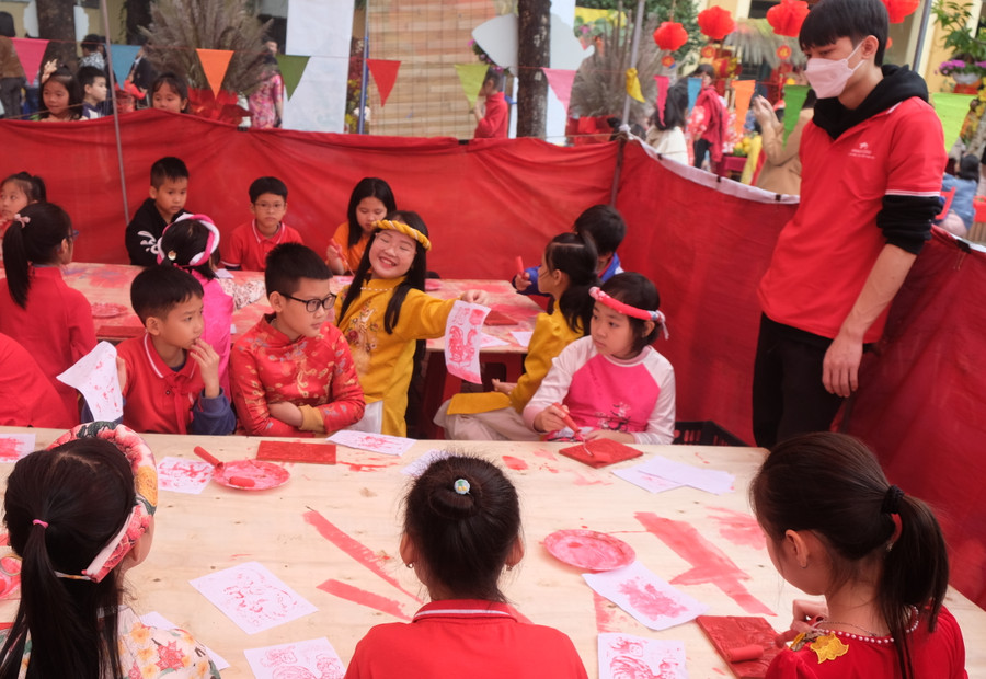 Rất nhiều trải nghiệm thú vị trong chương trình khiến học sinh hứng khởi.