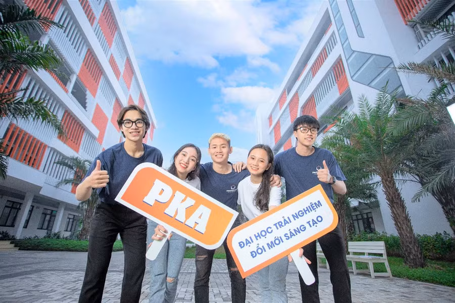 Trường Đại học Phenikaa mức học phí hết sức hợp lý cùng nhiều chính sách học bổng và hỗ trợ học phí vô cùng hấp dẫn