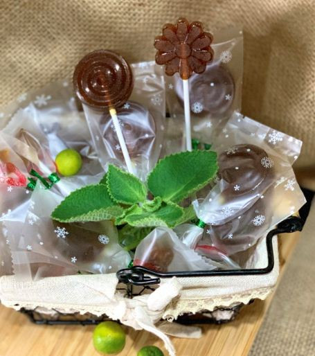 Kẹo mút trị ho cho bé.