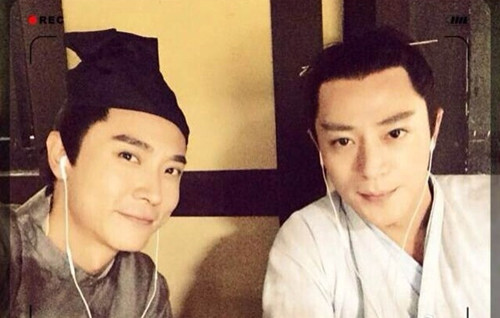 Tự sướng phát nào huynh đài.