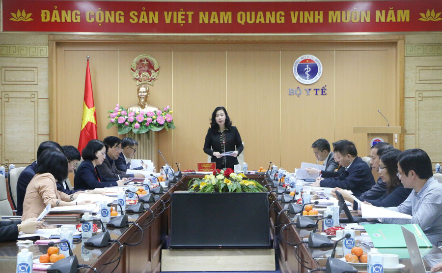 Cuộc họp của Hội đồng quản lý liên ngành Quỹ Phòng chống tác hại của thuốc lá diễn ra tại trụ sở Bộ Y tế sáng 8/2. Cuộc họp của Hội đồng quản lý liên ngành Quỹ Phòng chống tác hại của thuốc lá diễn ra tại trụ sở Bộ Y tế sáng 8/2.