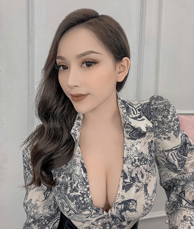 Bạn gái cũ Văn Thanh gây sốt với vòng 1 siêu hấp dẫn ảnh 3