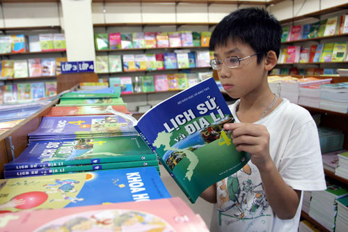 NXB GDVN đảm bảo đủ SGK phục vụ HS trong năm học mới