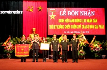 Bộ môn Giải phẫu, Học viện Quân y đón nhận danh hiệu Anh hùng