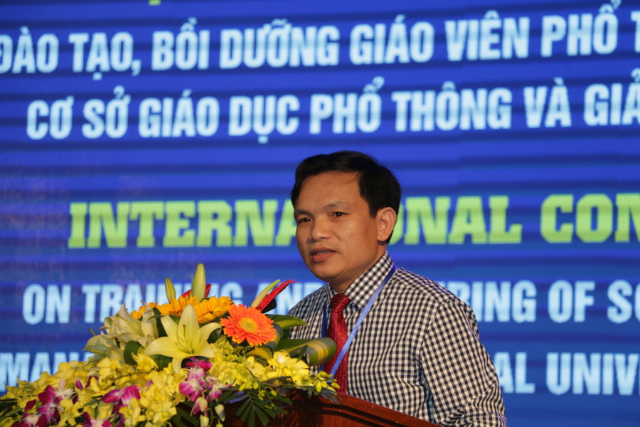 Ông Mai Văn Trinh – Cục trưởng Cục quản lý chất lượng phát biểu tại hội thảo