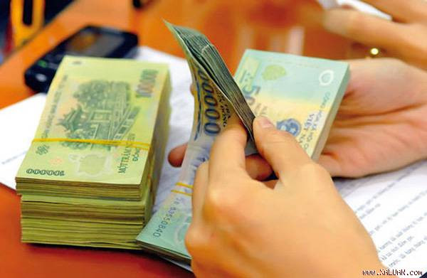 Điều kiện để nâng lương trước thời hạn