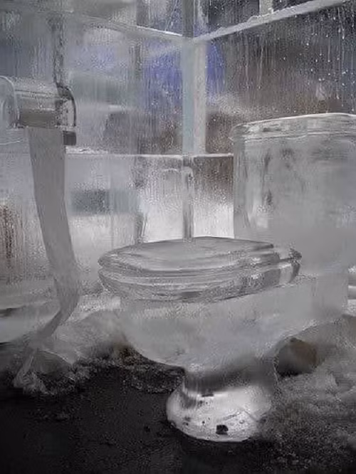 Nhà vệ sinh lý tưởng mùa nắng nóng.