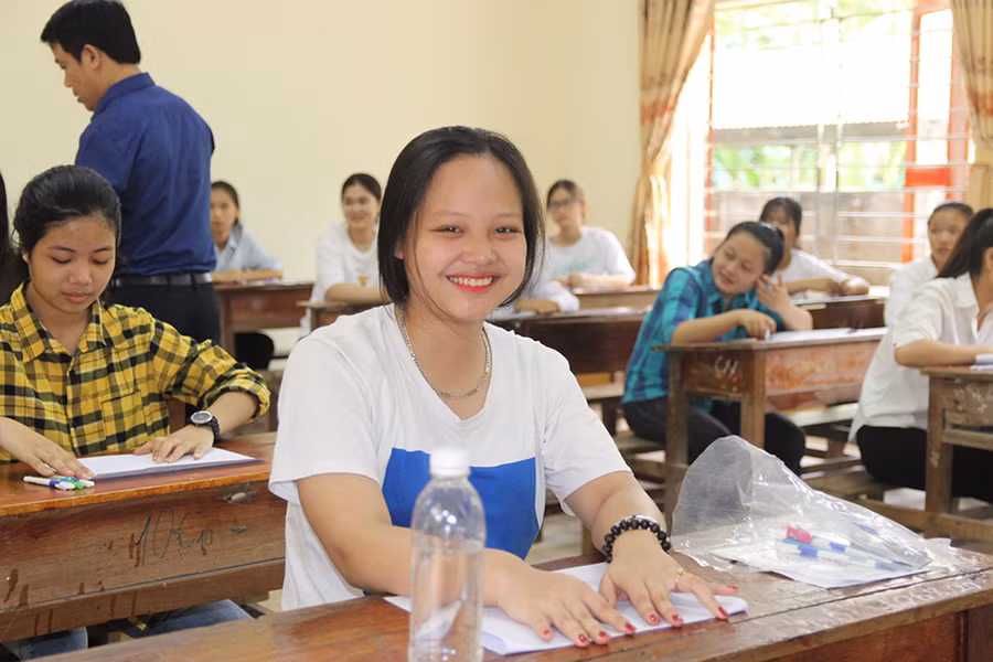 Thí sinh dự thi THPT quốc gia tại Nghệ An