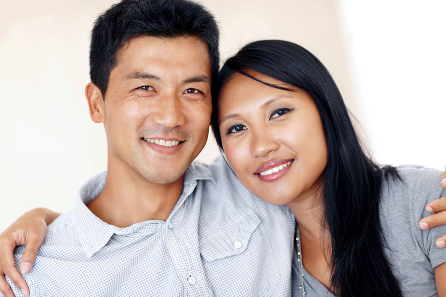 Một người đàn ông từng trải biết rằng phụ nữ thích được quan tâm và chăm sóc. (Ảnh: ITN). Một người đàn ông từng trải biết rằng phụ nữ thích được quan tâm và chăm sóc. (Ảnh: ITN).