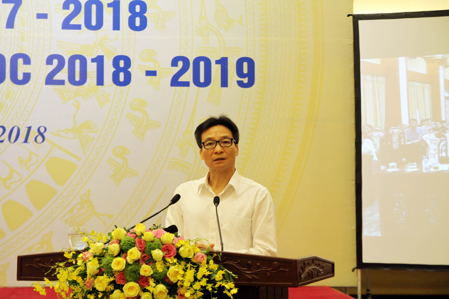 Phó Thủ tướng Vũ Đức Đam phát biểu chỉ đạo tại Hội nghị Phó Thủ tướng Vũ Đức Đam phát biểu chỉ đạo tại Hội nghị