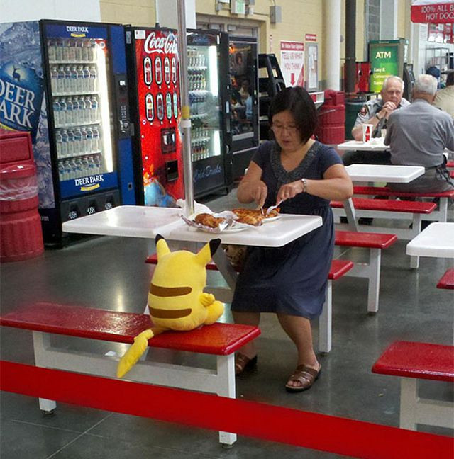 Sốc khi bắt gặp những hình ảnh lạ kỳ trong siêu thị ảnh 13 Sốc khi bắt gặp những hình ảnh lạ kỳ trong siêu thị - Hình 13