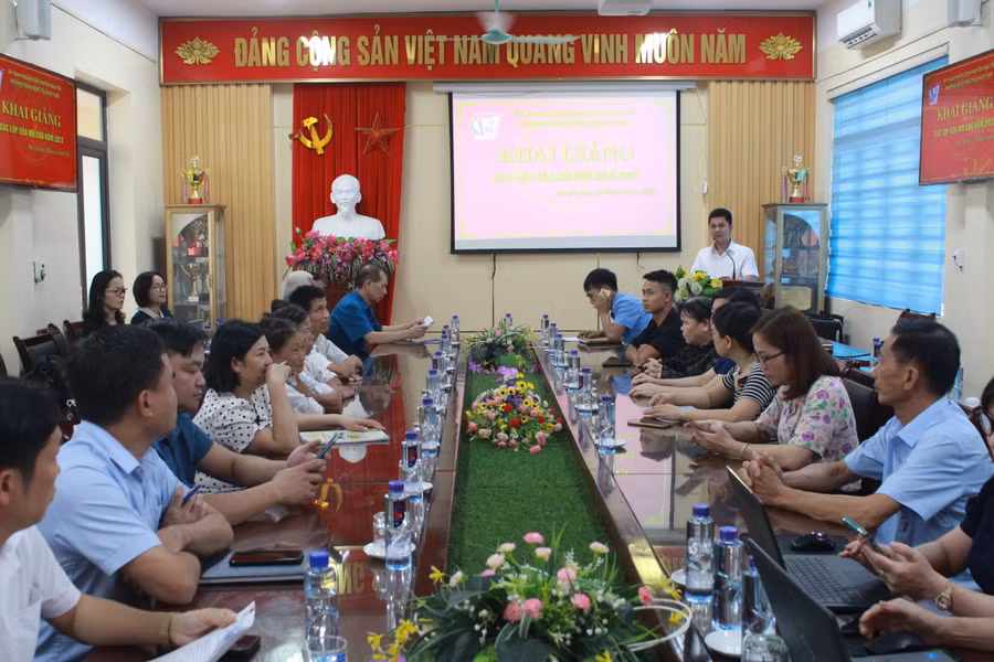 Xóa mù chữ giúp cải thiện và nâng cao chất lượng cuộc sống.