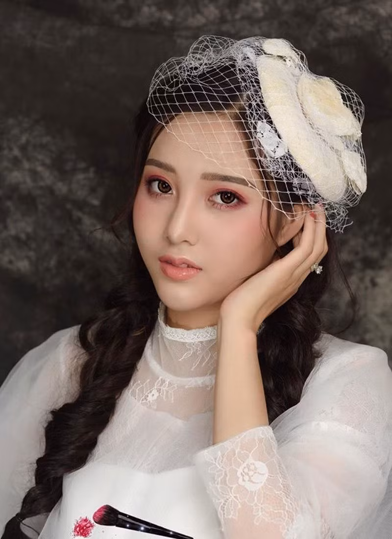 "Bấn loạn" trước nhan sắc xinh đẹp của cô nàng sinh năm 1998: Kim Giang ảnh 5