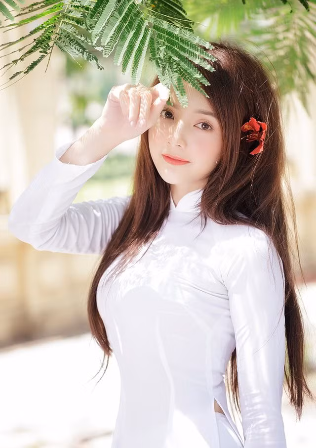 “Hot girl ảnh thẻ” Lan Hương hóa “học sinh cấp 3” trong bộ ảnh Nữ sinh ảnh 1