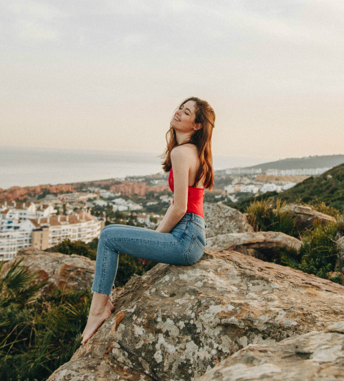 Những lý do thôi thúc bạn đi du lịch giữa cơn bão cơm áo gạo tiền - 1