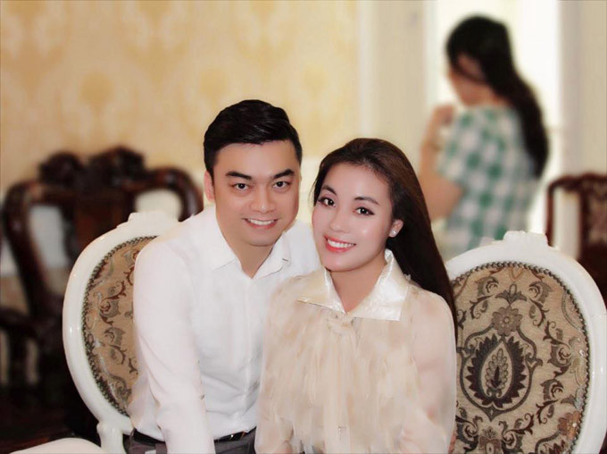 Cặp đôi đã gắn bó một thời gian dài trước khi quyết định xây dựng tổ ấm. Sao nhí phim Đội đặc nhiệm nhà C21 làm lễ dạm ngõ với bạn gái xinh đẹp - 2