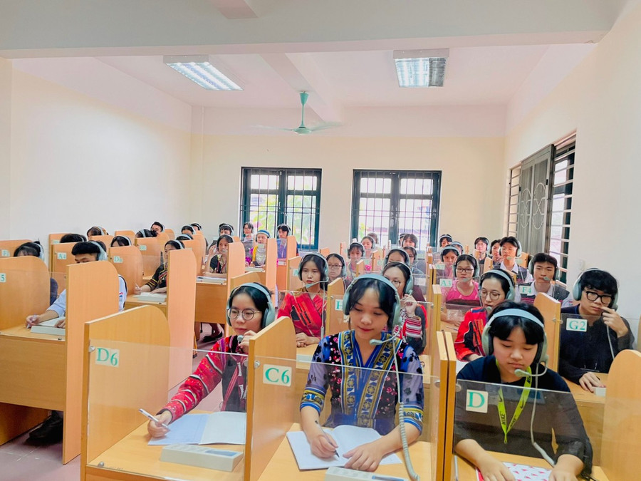 Trường PT Vùng Cao Việt Bắc fđặt mục tiêu 100% học sinh đỗ tốt nghiệp.