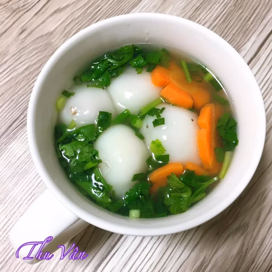 Trổ tài làm canh bánh trôi nhân tôm thịt độc lạ ngày Tết Hàn thực ảnh 3