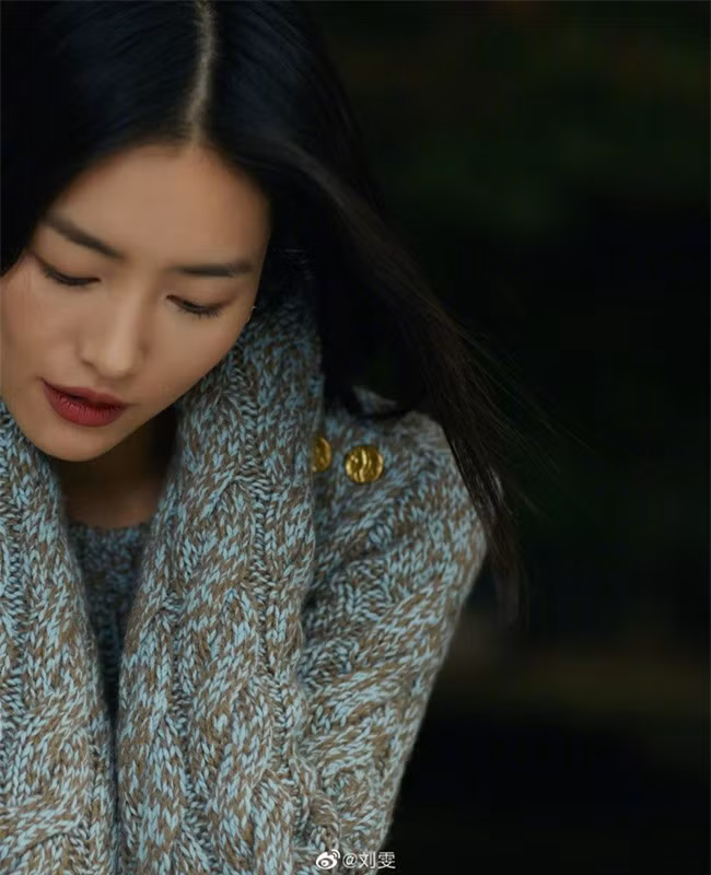 Siêu mẫu Victoria