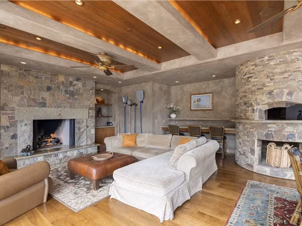 Ben trong can biet thu 100 trieu USD cua ty phu cong nghe My hinh anh 20 