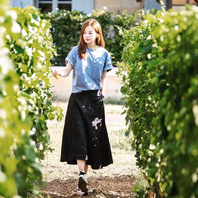 Trieu Vy co gu thoi trang hack tuoi, tre trung nhu nu sinh trung hoc hinh anh 6 