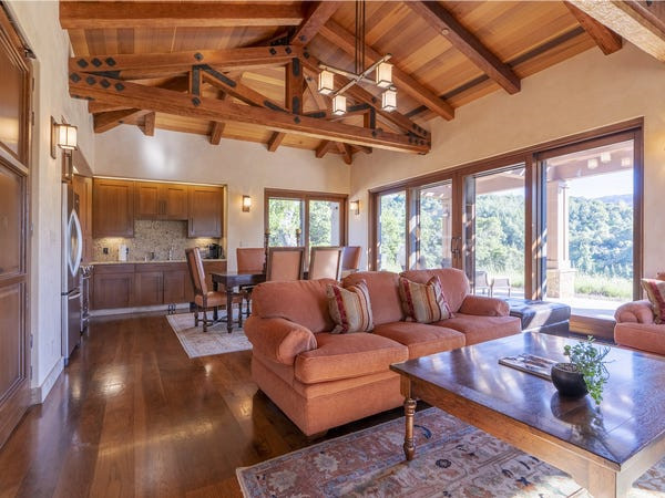 Bên trong căn biệt thự 100 triệu USD của tỷ phú công nghệ Mỹ ảnh 23 Ben trong can biet thu 100 trieu USD cua ty phu cong nghe My hinh anh 23