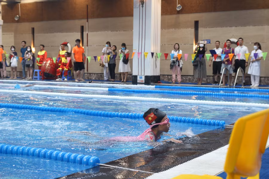 Một thí sinh đã rất xuất sắc để cán đích đầu tiên.