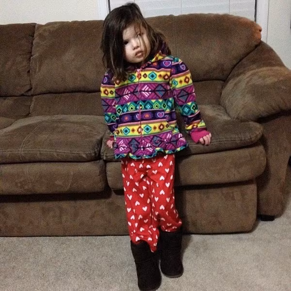 Khi bố trở thành nhà thiết kế thời trang cho con.