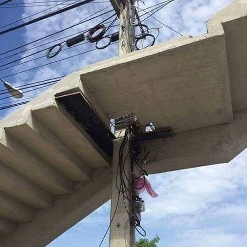 Vươn lên tầm cao, không gì ngăn lối. Vươn lên tầm cao, không gì ngăn lối.