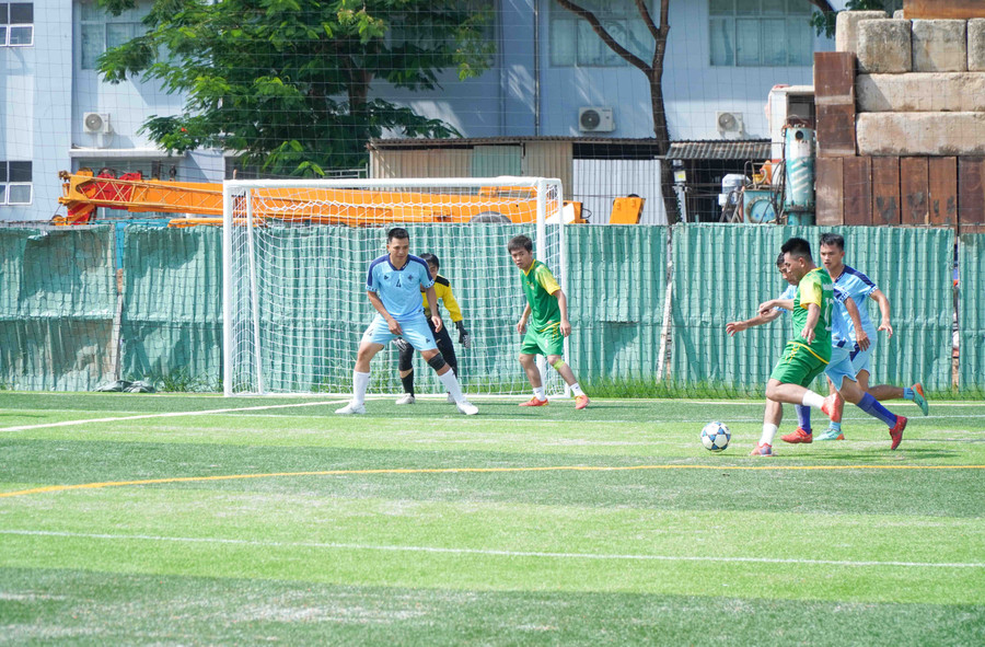 Nhiều màn tranh tài hấp dẫn diễn ra tại hội thao.