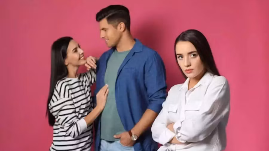 Bạn có ổn không khi người yêu cũ của mình bắt đầu hẹn hò với người mới? (Ảnh: ITN).