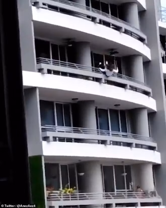 Sốc: Mải chụp ảnh tự sướng, người phụ nữ bị gió thổi trượt chân ngã từ tầng 27 xuống tử vong-2