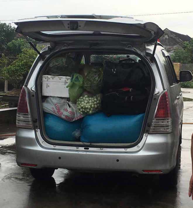 muon kieu qua que len pho sau moi ky nghi le hinh anh 6