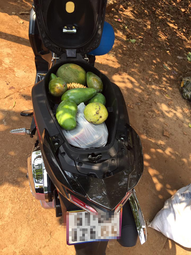 muon kieu qua que len pho sau moi ky nghi le hinh anh 3