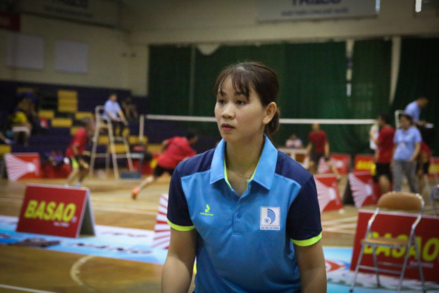 Nữ VĐV đoàn Đại học Đà Nẵng tham dự giải cầu lông