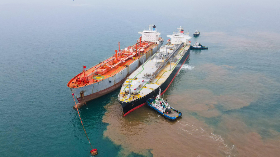 Tàu kho nổi hỗ trợ nguồn LPG cung cấp cho thị trường miền Bắc Tàu kho nổi hỗ trợ nguồn LPG cung cấp cho thị trường miền Bắc