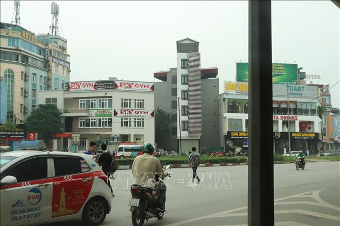 Bao giờ Hà Nội mới hết nhà "siêu mỏng, siêu méo"? ảnh 1 Chú thích ảnh