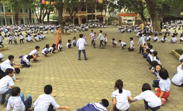 Học trong ngôi trường khang trang. Ảnh minh họa/ Internet